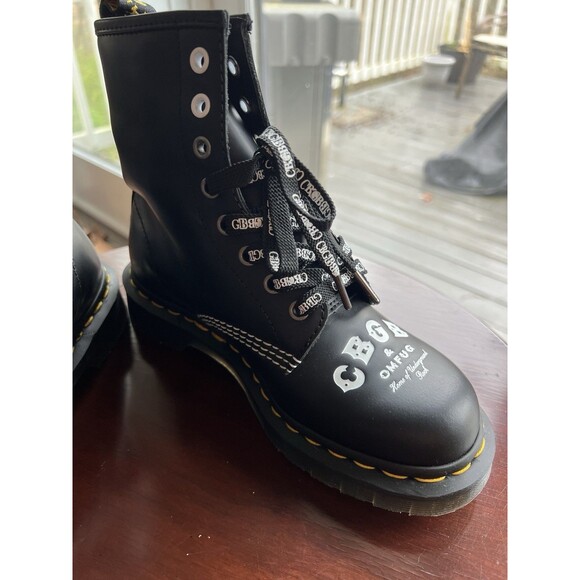 Dr. Martens x CBGB @ OMFUG 60th Anniversary 8-hole boots UK4 US6 (Womens)  NIB - Picture 3 of 10